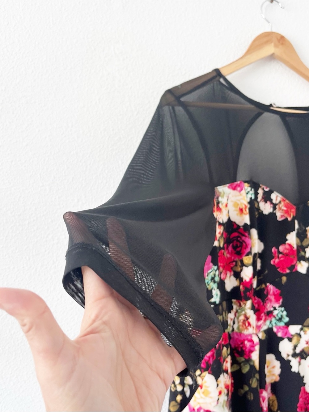 Torrid Floral Fit & Flare Floral Black Mesh Sleeve Pockets Scuba Mini Dress - Picture 4 of 11